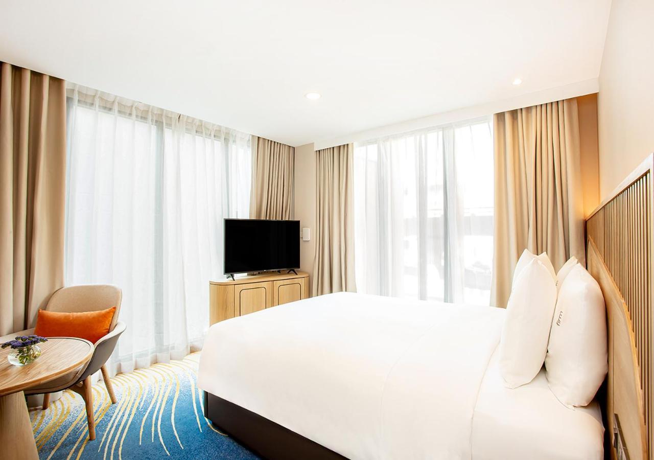 Holiday Inn Express & Suites Bangkok Central Pier By Ihg Esterno foto