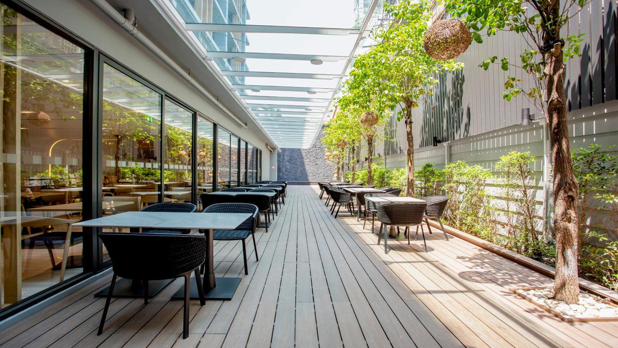 Holiday Inn Express & Suites Bangkok Central Pier By Ihg Esterno foto