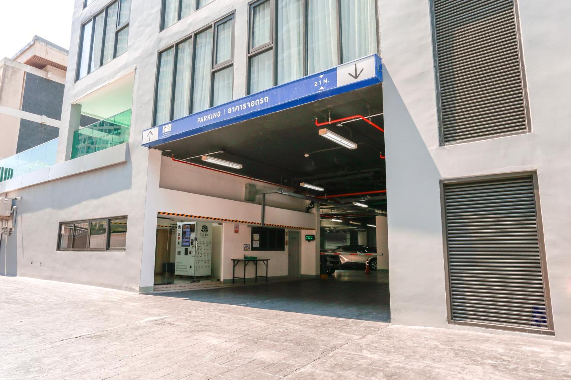 Holiday Inn Express & Suites Bangkok Central Pier By Ihg Esterno foto